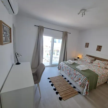Davinia Centro * نيرخا
